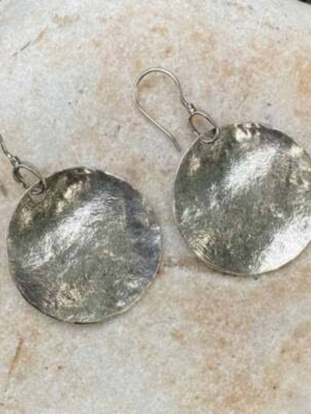 W1666 Retired Silpada Disc Sterling Earrings